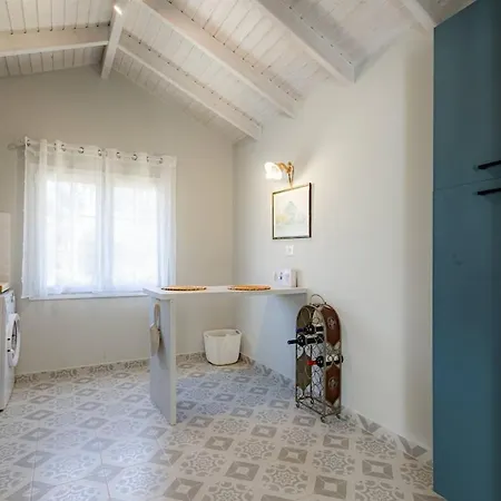 Artana Villa *
