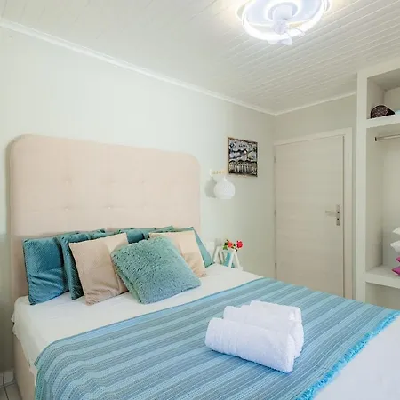 Artana Villa *